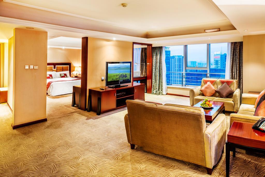 Shenyang Rich Gate Hotel ภายนอก รูปภาพ