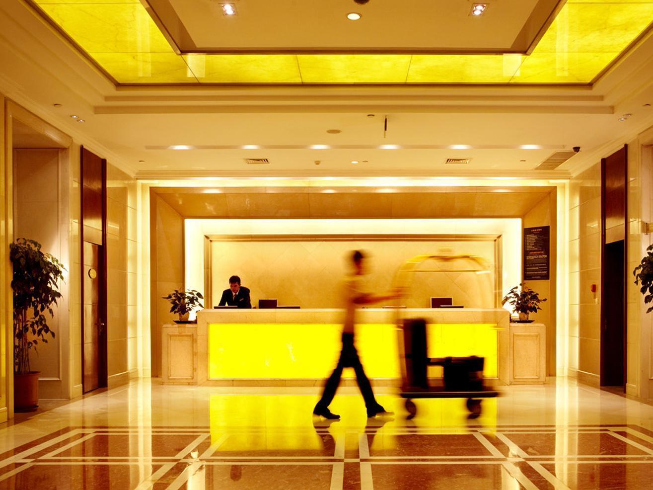 Shenyang Rich Gate Hotel ภายนอก รูปภาพ